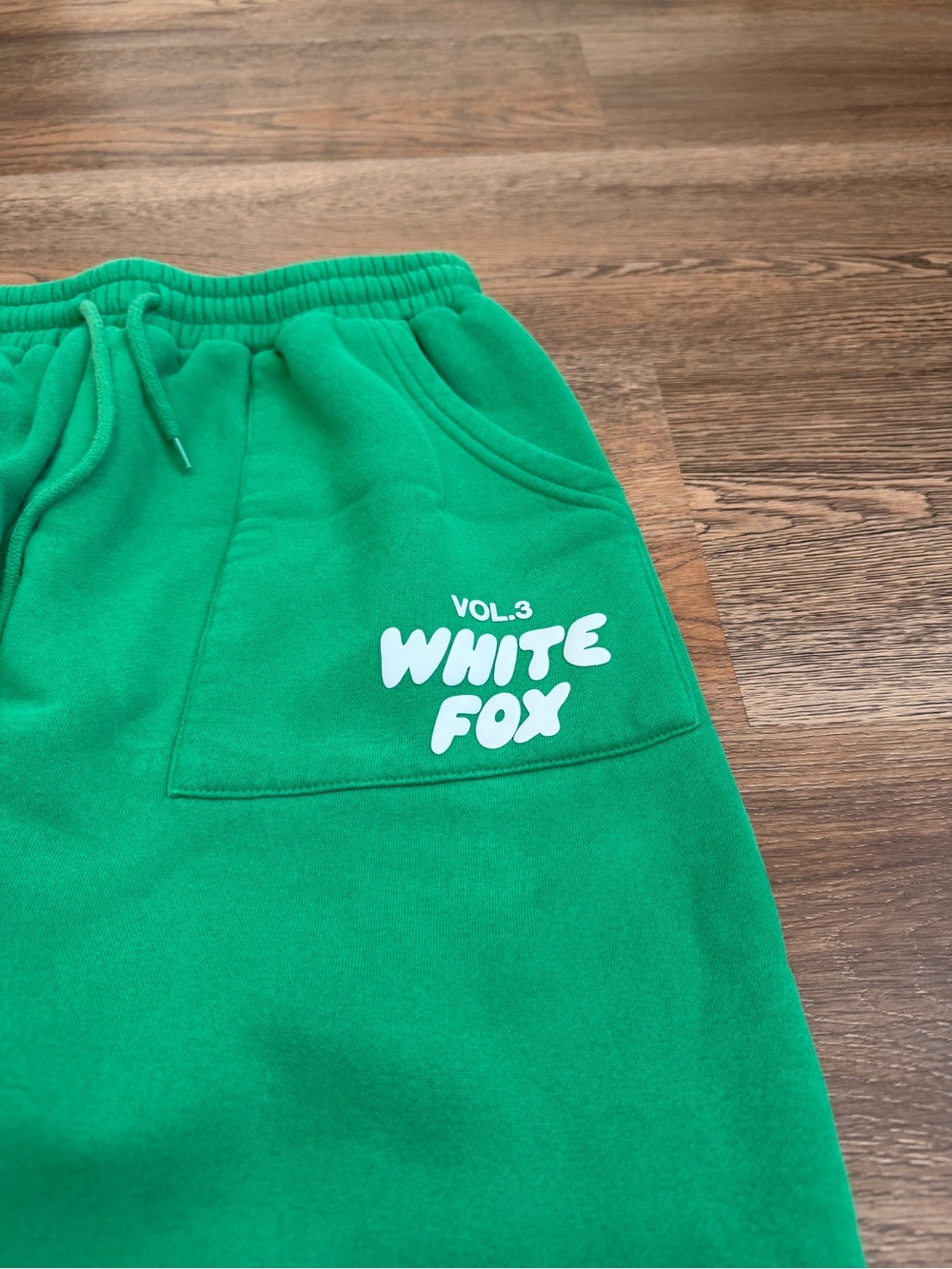 White Fox Offstage Green Tracksuit Set Hoodie L/XL Sweatpants Medium - Picture 9 of 13